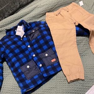 Two piece boy size 5 cozy fleece and pant